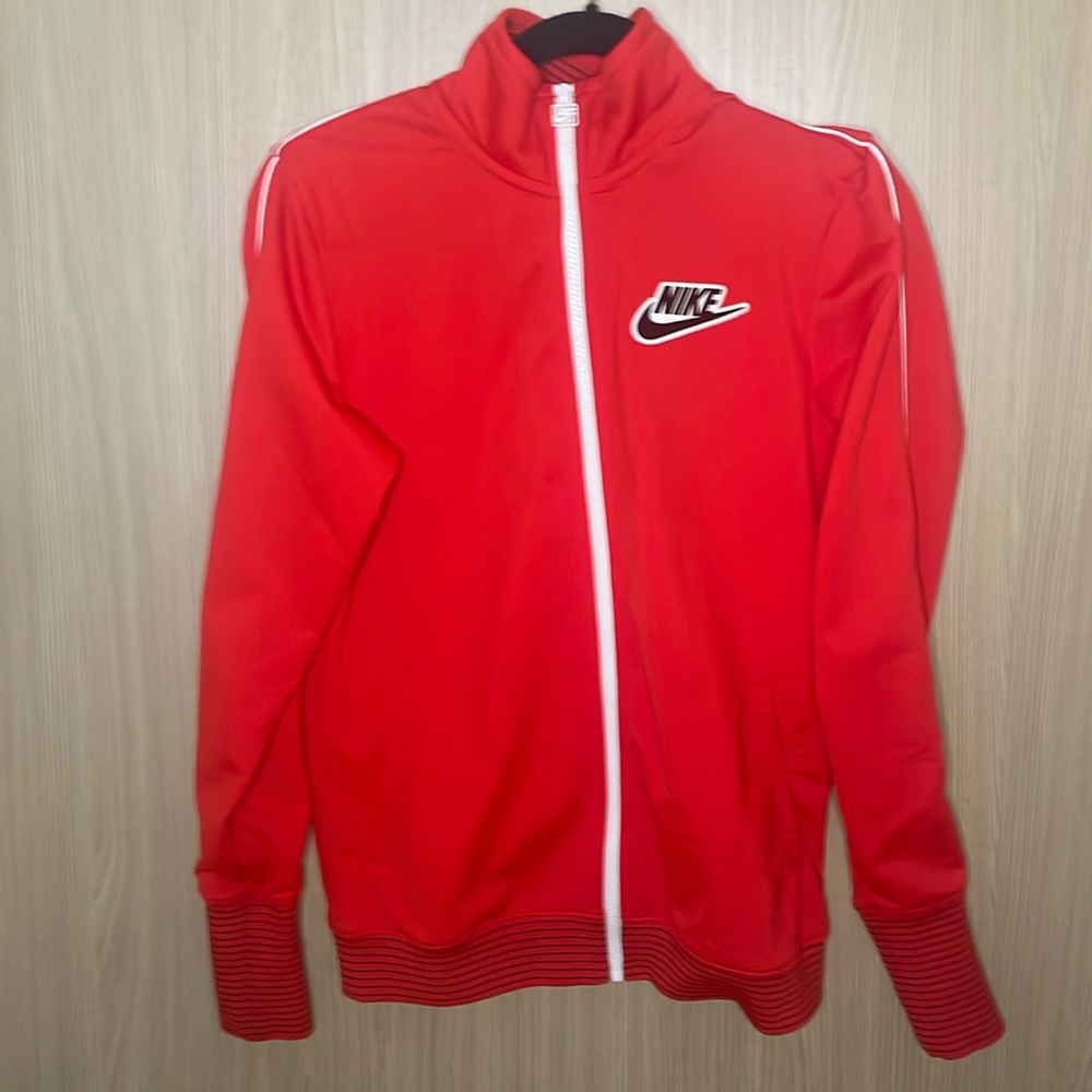 Nike Women’s Track Suit Medium Jacket